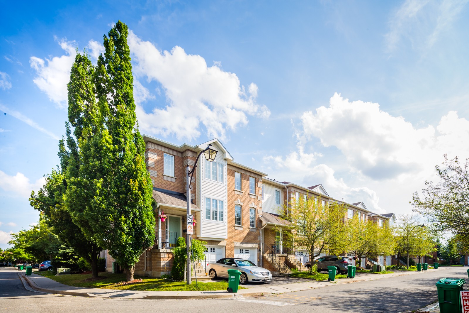 The Homestead at 9900 McLaughlin Rd N, Brampton 0