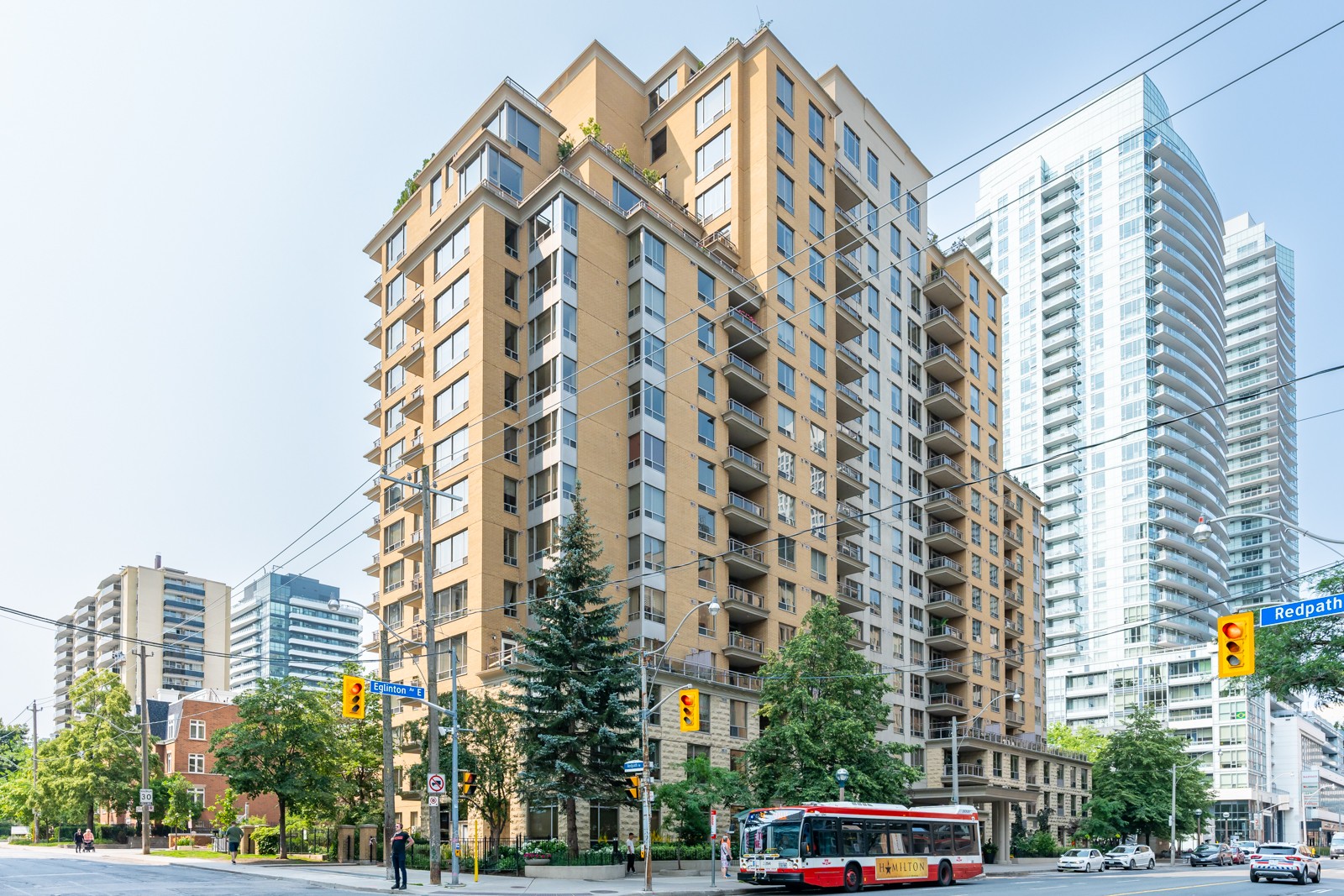 123 Eglinton Ave E Condos 1 Condo for Sale Condos.ca