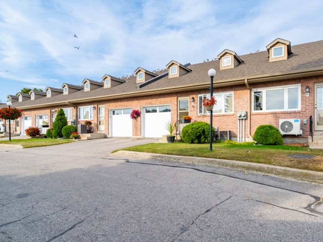 234 Water Street Townhouses