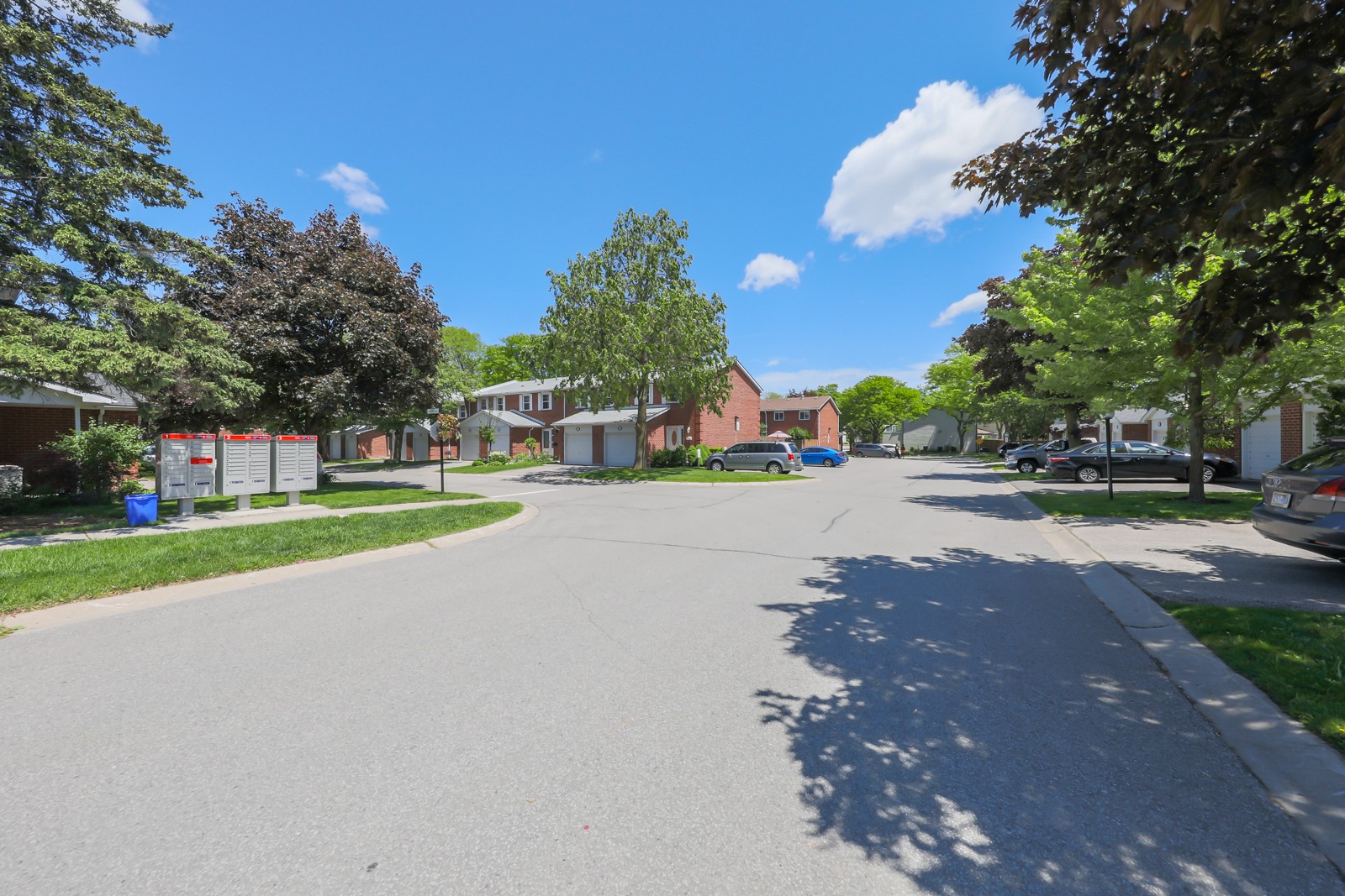 Bowman Way Townhouses at 141 Harris Way, Markham 1
