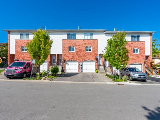 William Curtis Townhouses photo