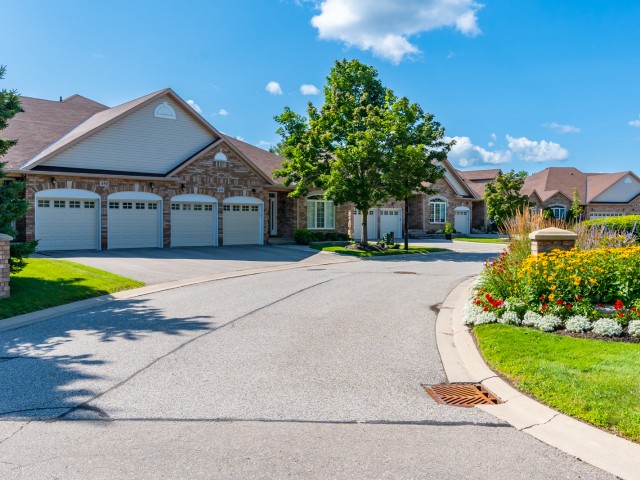 Morley Cook Crescent Townhouses photo