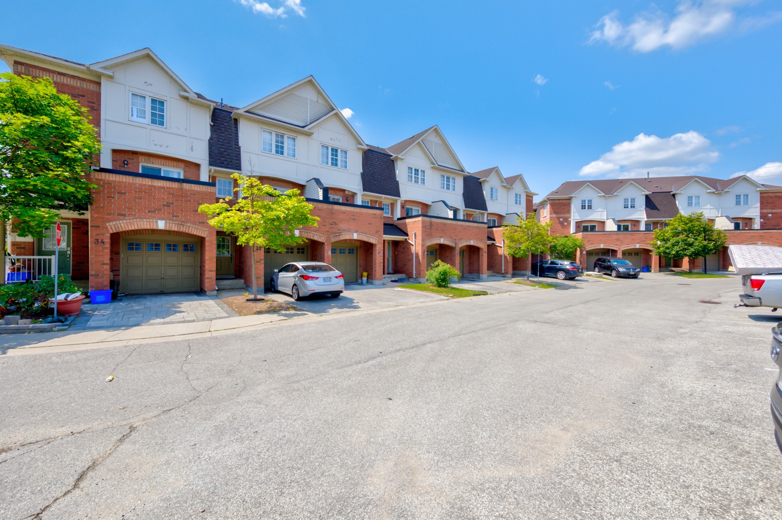 Kennedy Village at 31 Nakina Way, Markham 0