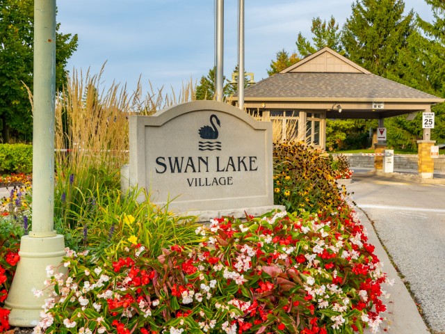 3 Longmont Way Townhouses hero image