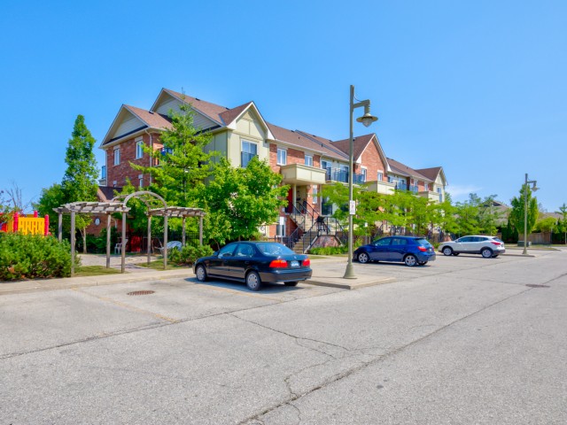160 Chancery Road Townhouses