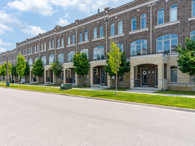 298 John Davis Gate Townhouses hero image