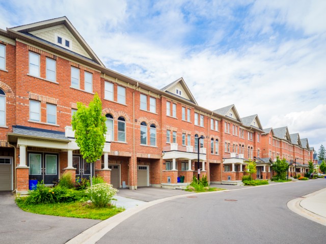 47 City Park Cir Townhouses