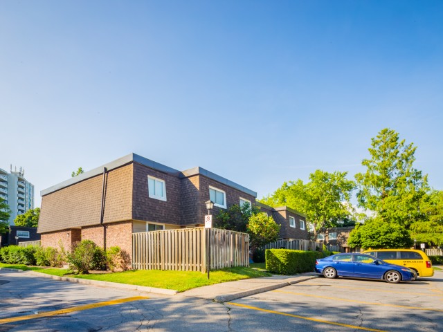 549 Timber Lane Townhouses