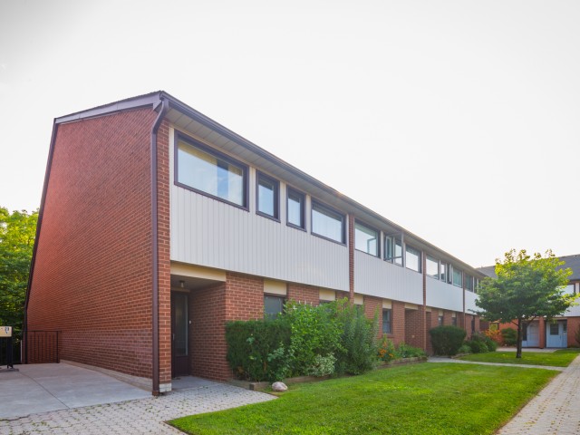 530 Falgarwood Dr Townhouses photo