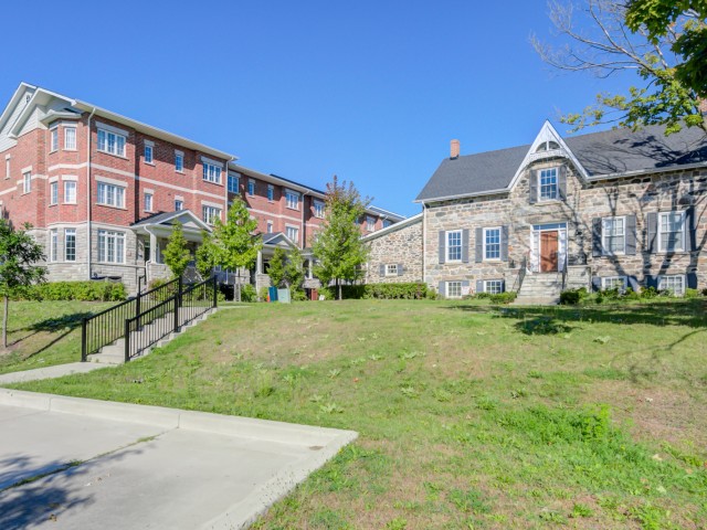 80 Bell Estate Condos photo