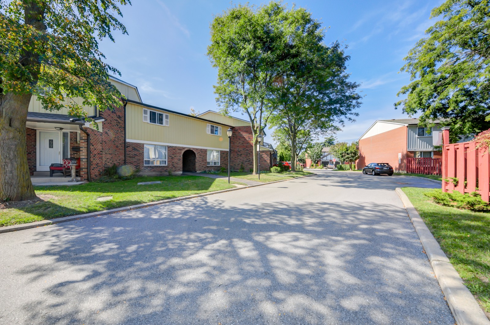 100 Farm Greenway Farm Greenway Condos 1 Condo for Sale Condos.ca