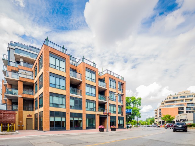 Grand Manor Condos