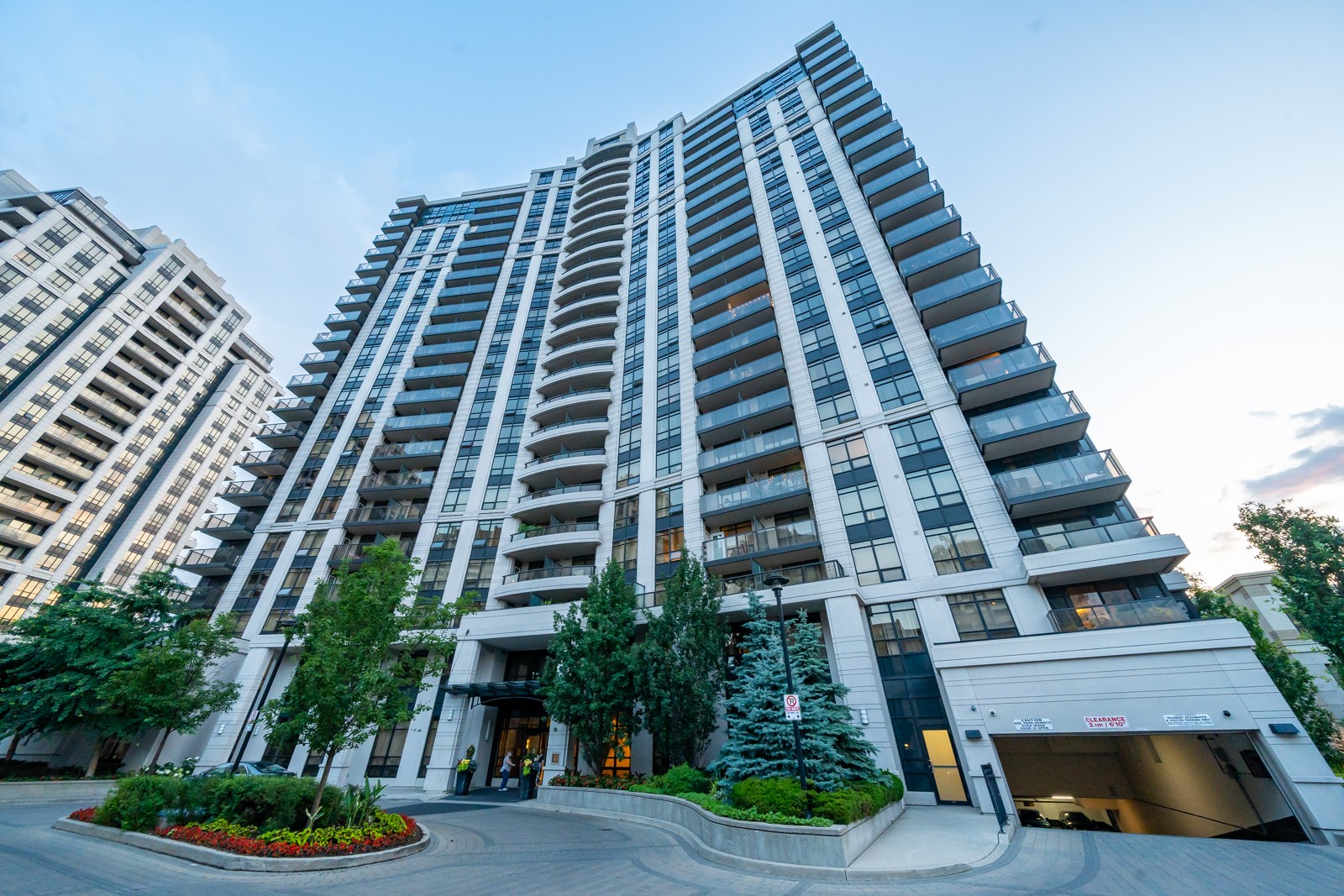 105 Harrison Garden Blvd Condos 2 Condos for Rent Condos.ca