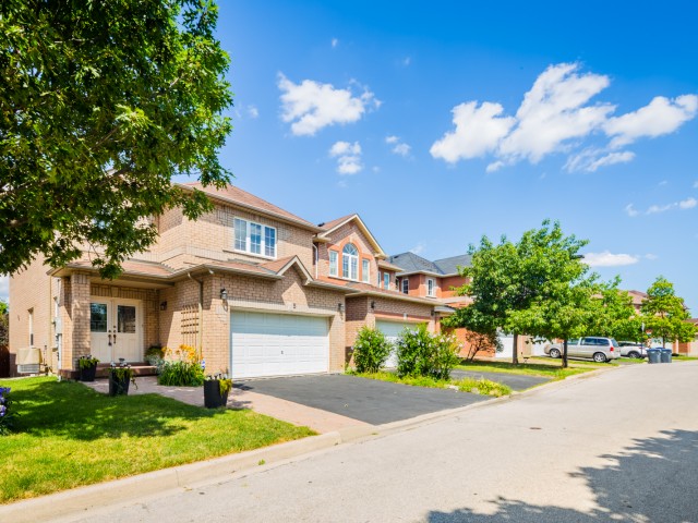 530 Driftcurrent Drive Townhouses photo