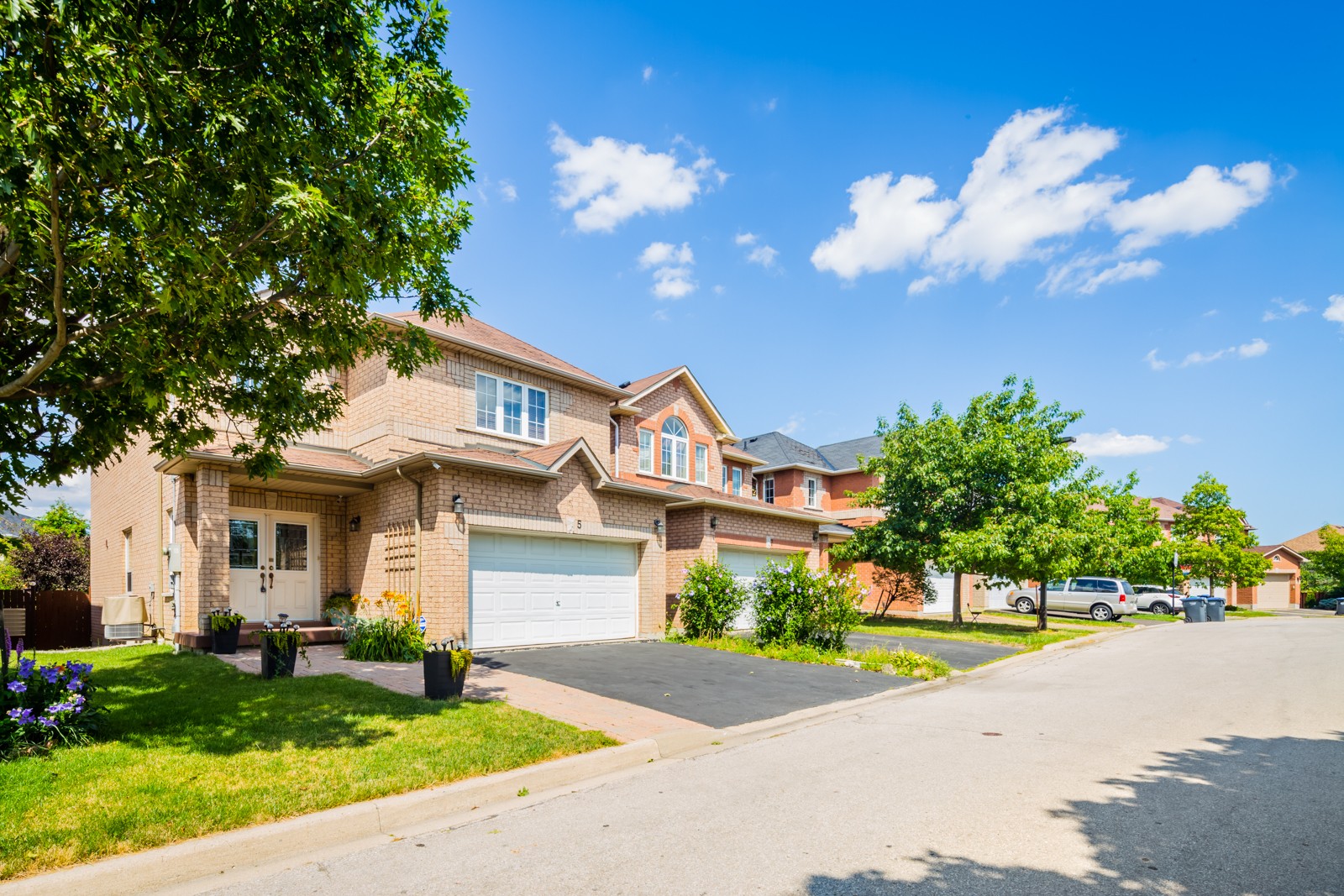 530 Driftcurrent Drive Townhouses at 530 Driftcurrent Dr, Mississauga 0