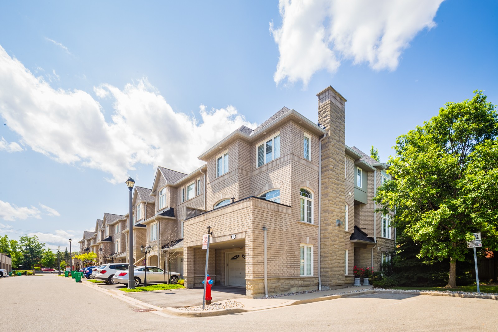 463 Bristol Road Townhouses at 485 Bristol Rd W, Mississauga 0