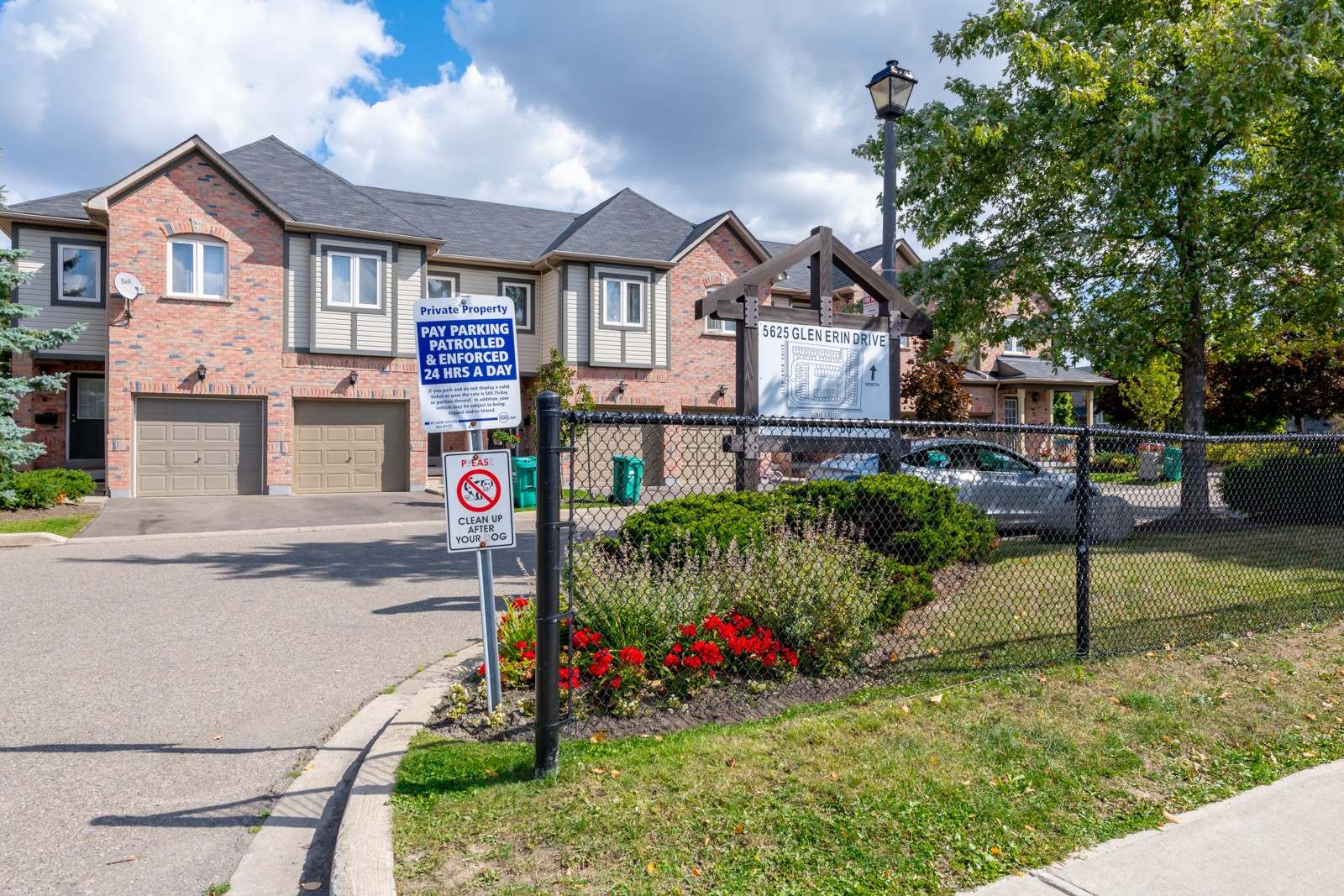 The Annex at 5625 Glen Erin Dr, Mississauga 1