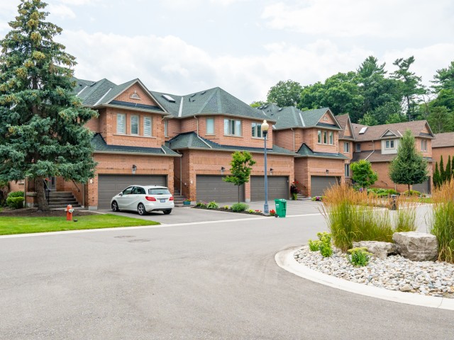 Sawmill Valley Townhomes photo