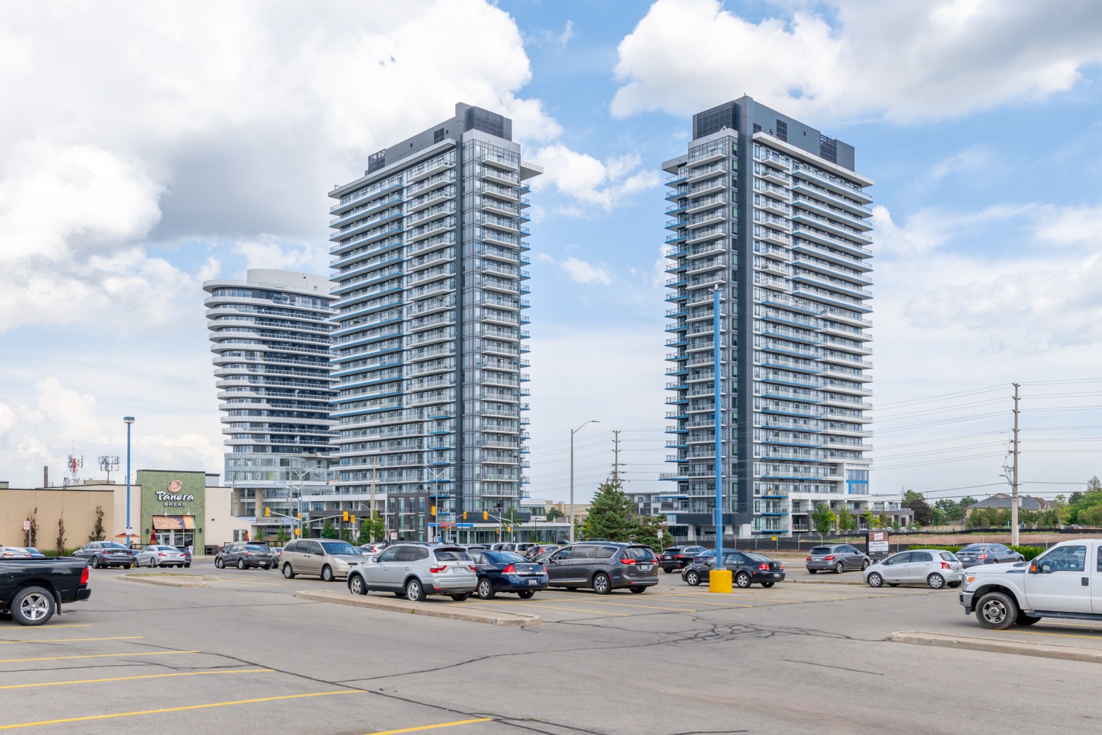 Skyrise at 2550 Eglinton Ave W, Mississauga 0