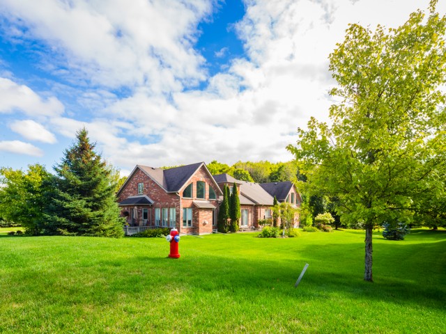 23 Reddington Drive Townhouses photo