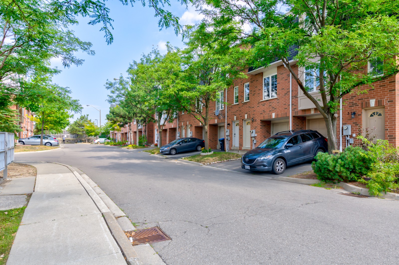 4991 Rathkeale Road Townhouses at 4991 Rathkeale Rd, Mississauga 0