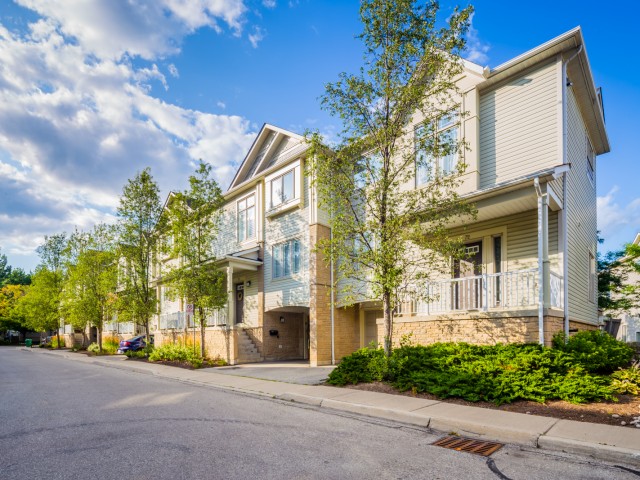 7101 Branigan Gate Townhouses photo