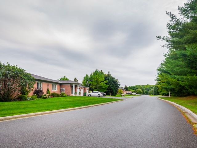 29 Reddington Drive Townhouses hero image