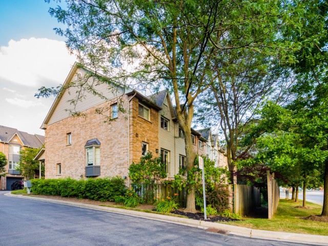 1015 Johnson Lane Townhouses photo