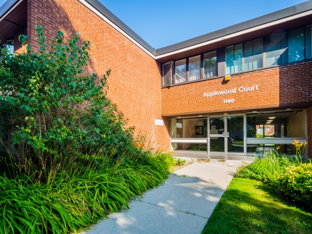 Applewood Court photo