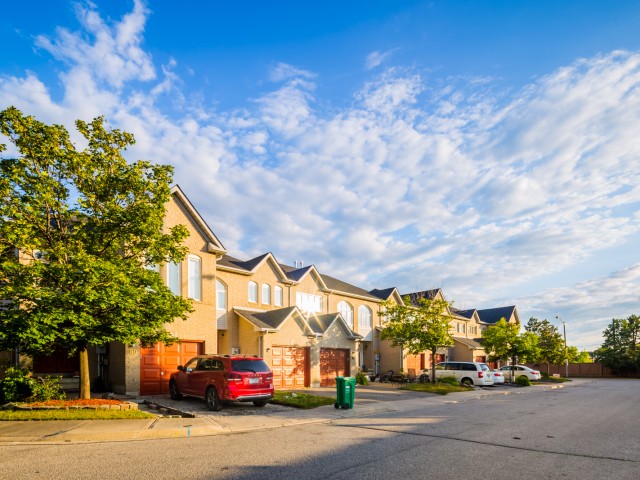 Goldenlight Circle Townhouses - II hero image