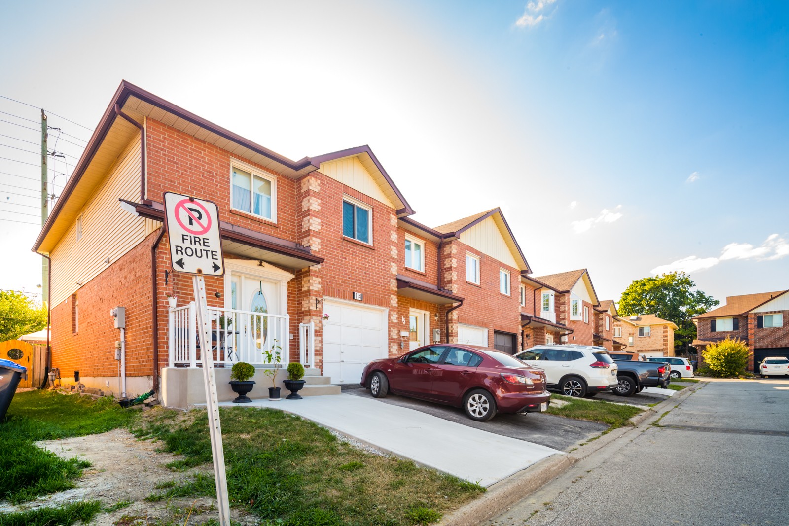 1 Hetherington Place Townhouses at 29 Hetherington Pl, Brampton 1