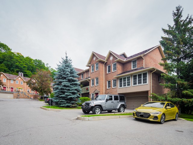 1 Warbrick Lane Townhouses photo