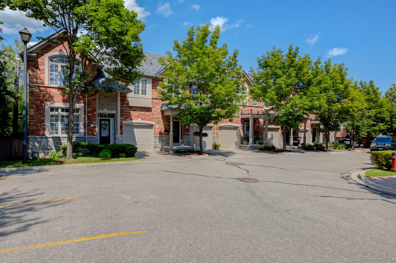 2355 Fifth Line West Townhouses at 2355 Fifth Line W, Mississauga 0