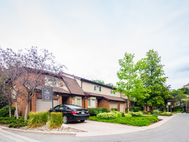1180 Walden Circle Townhouses photo
