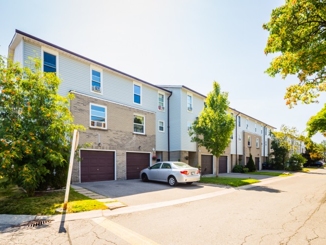 2440 Bromsgrove Road Townhouses