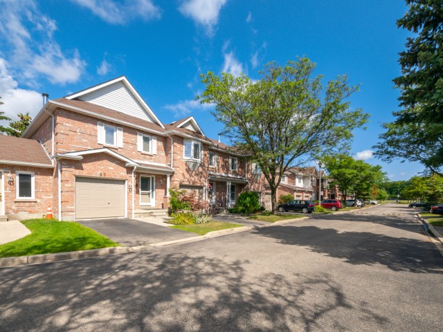 59 Kenninghall Townhouses photo