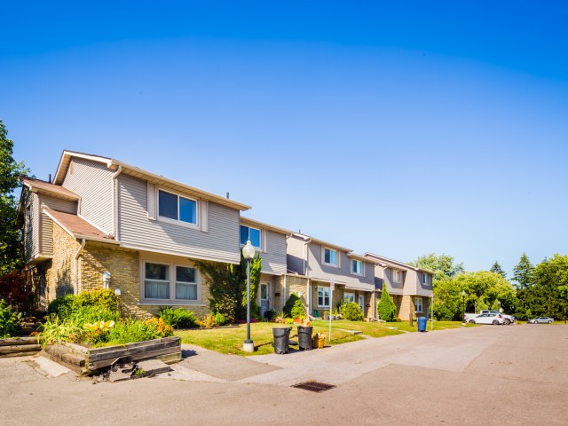 120 Falconer Townhouses