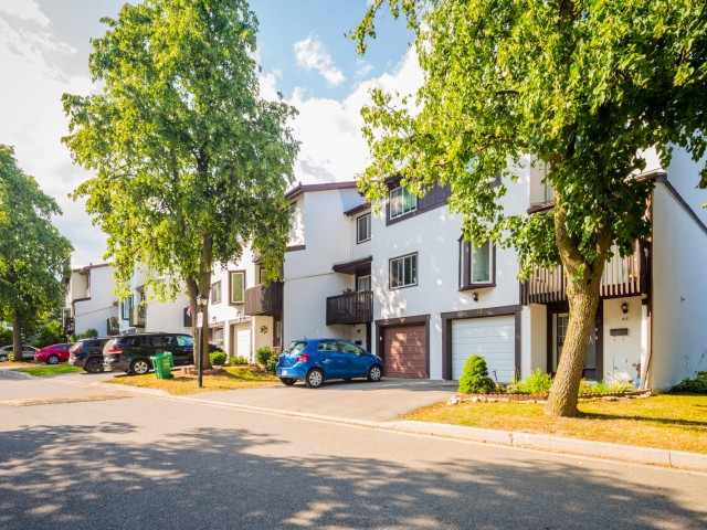 2651 Aquitaine Townhouses photo
