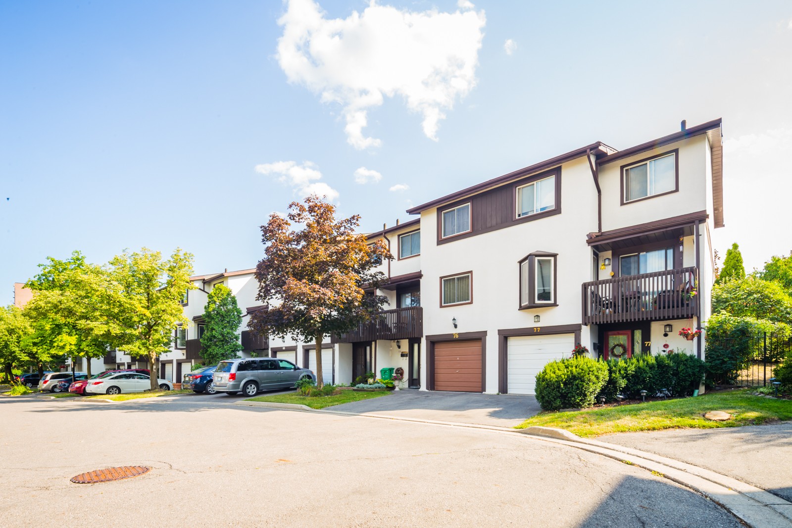 2651 Aquitaine Townhouses at 2651 Aquitaine Ave, Mississauga 1