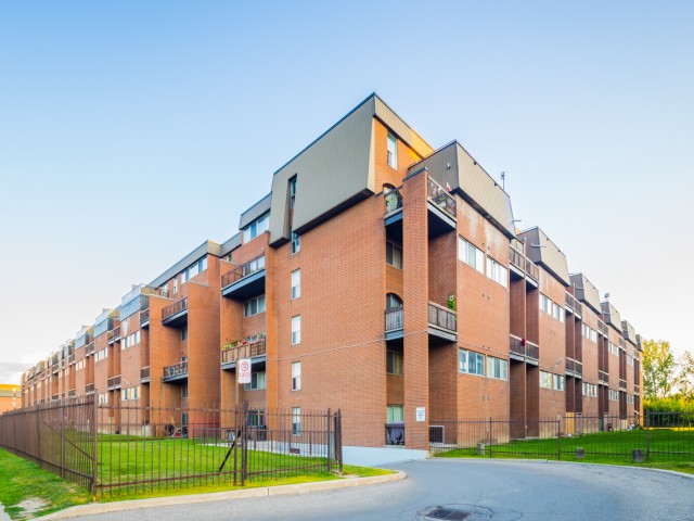 7230 Darcel Townhouses photo
