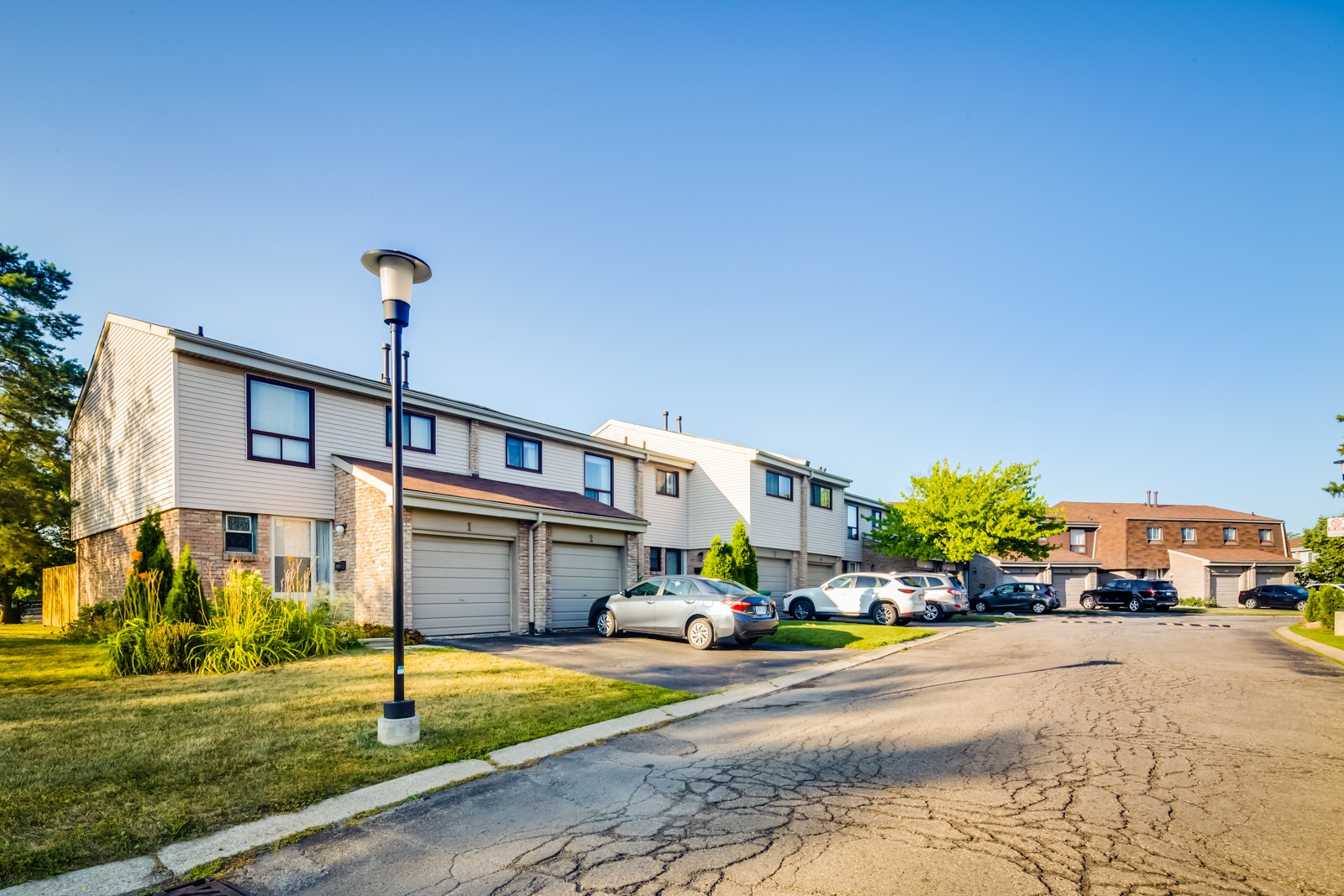 5730 Montevideo Townhouses at 5730 Montevideo Rd, Mississauga 0