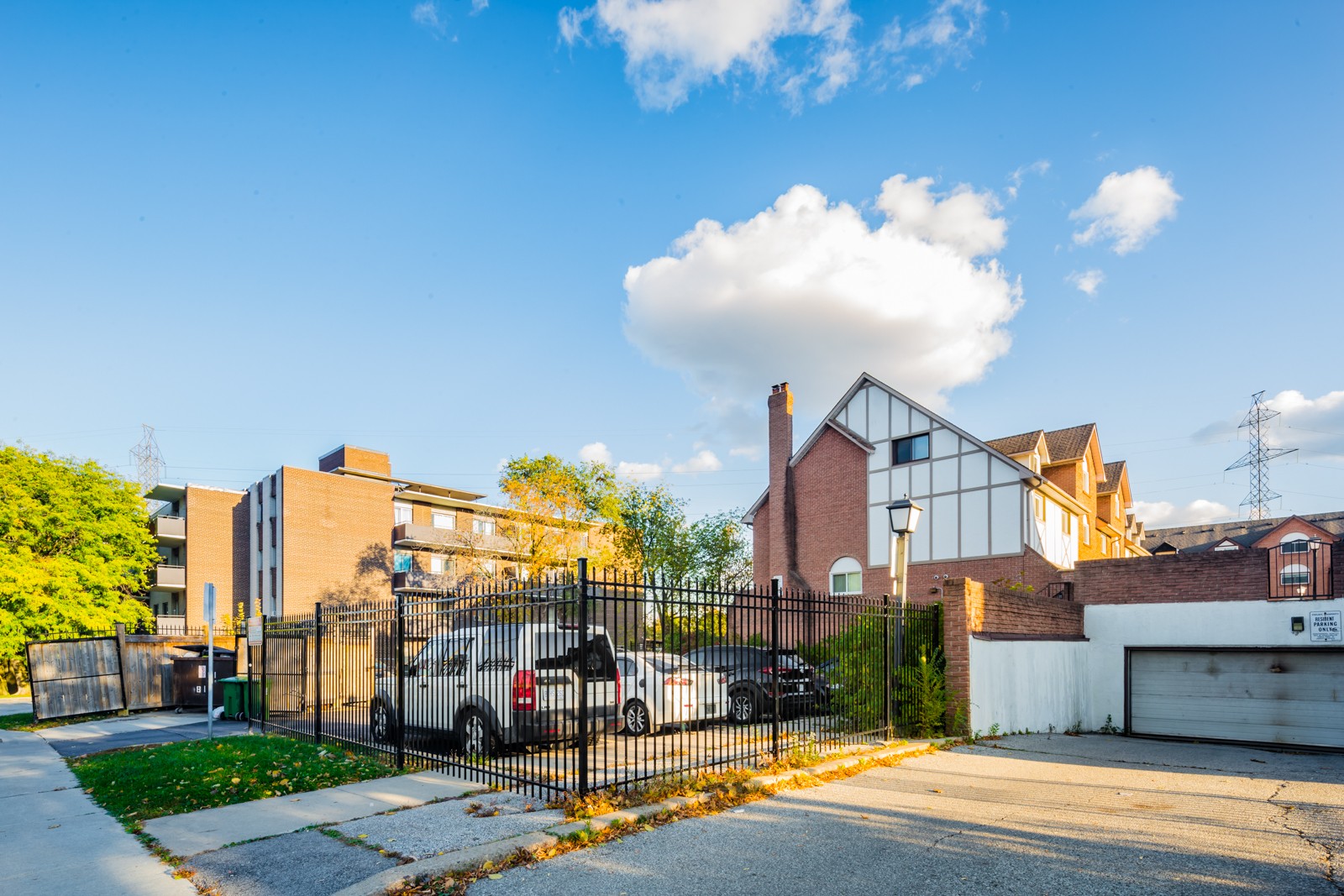 83 Irwin Road Townhouses at 83 Irwin Rd, Toronto 1