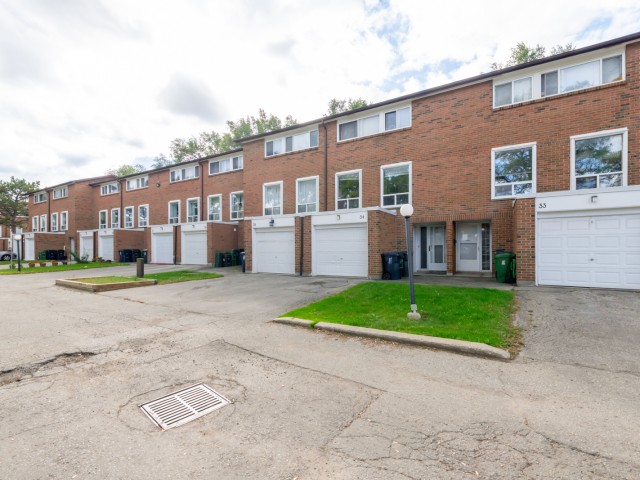 3 Kendleton Drive Townhouses