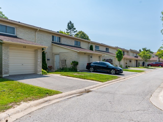 1 Capella Starway Townhouses hero image