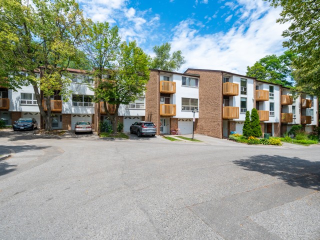 3420 St Clair Ave East Townhouses photo