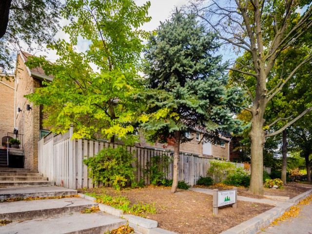 2 Withrow Avenue Townhouses hero image