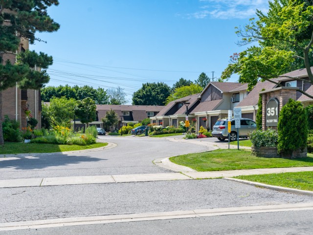 351 Military Trail Townhouses photo