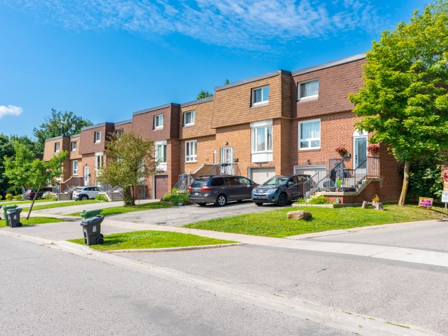 70 Crockamhill Drive Townhouses photo