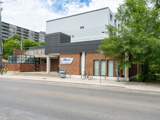 414 Dawes Road Townhouses photo