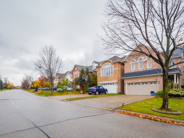 40-50 Wayside Avenue Townhomes photo